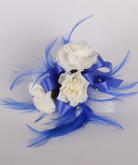 3 Mini Carnation Wrist Corsage