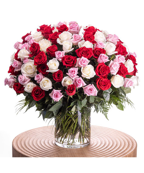 100 Romantic Roses